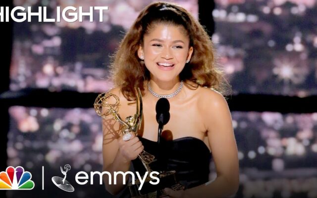 Zendaya Reveals the First Person She Texted After Emmy’s Win